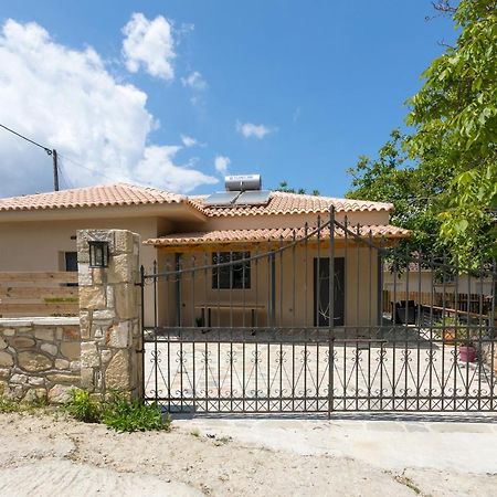 Вилла Athina'S House Drakas Экстерьер фото