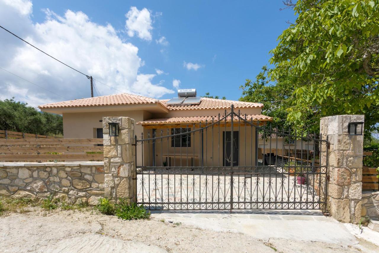 Вилла Athina'S House Drakas Экстерьер фото